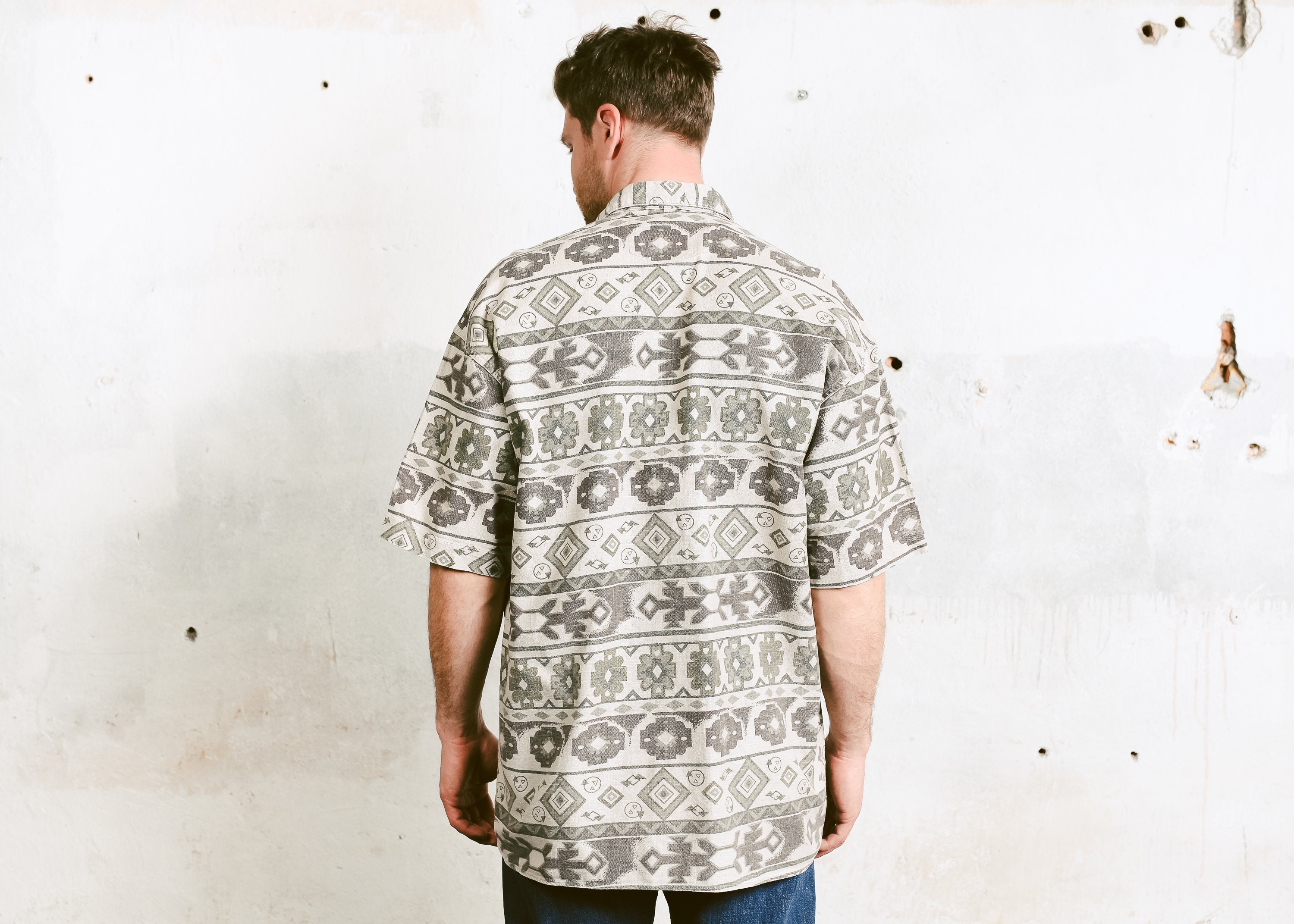 Vintage Southwestern Shirt . Patterned Men's Shirt 1990s Shirt Short Sleeve Flannel