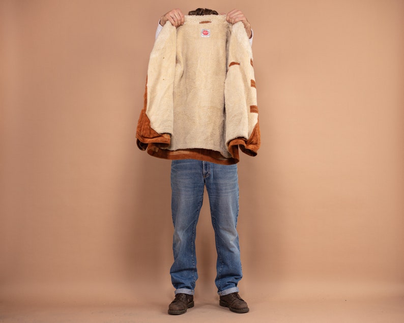 Western Suede Sherpa Coat 70's, Size Medium, Vintage Caramel Brown Cowboy Coat, Retro 70s Insulated Jacket, Double Breasted Boho Winter Coat image 4