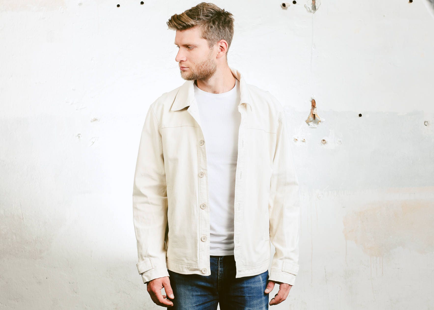 Men Beige Trucker Jacket . Vintage 90s Jeans Jacket Outerwear Clothing