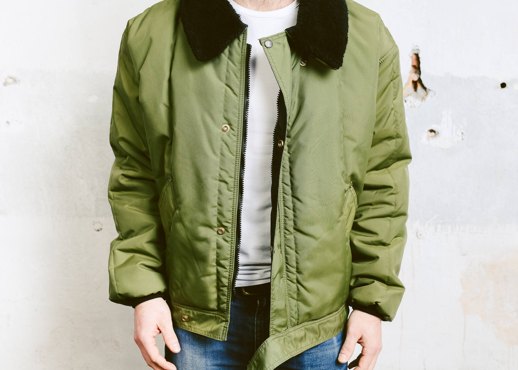Men's Military Jacket with Faux Fur Collar . Khaki Green Winter Coat