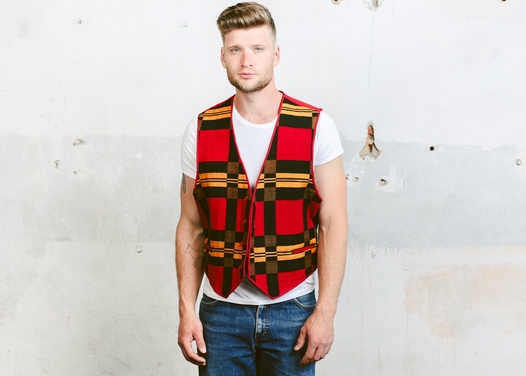 Vintage Aztec Print Vest . Mens 90s Woven Southwestern Waistcoat