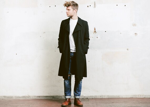 Brown Vintage Trench Coat . Mens Detective Coat 70s Coat Film Noir Topcoat Vintage 1970s Long Duster Jacket Outerwear . size Extra Large XL Brown Vintage Trench Coat . Mens Detective Coat 70s Coat Film Noir Topcoat Vintage 1970s Long Duster Jacket Outerwear . size Extra Large XL