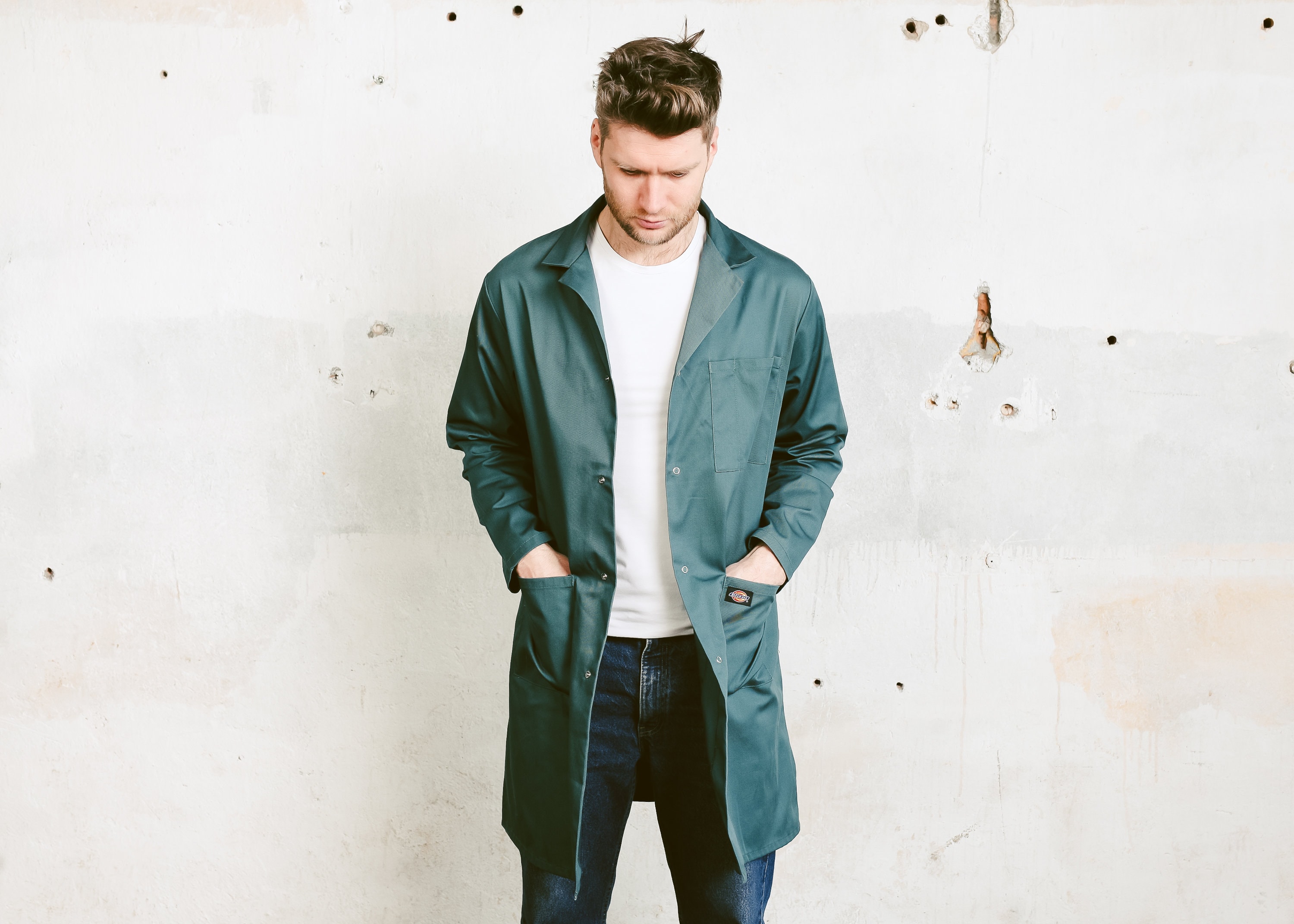 Green Deadstock Work Coat . Vintage 90s Men Chore Coat Men Workwear Car