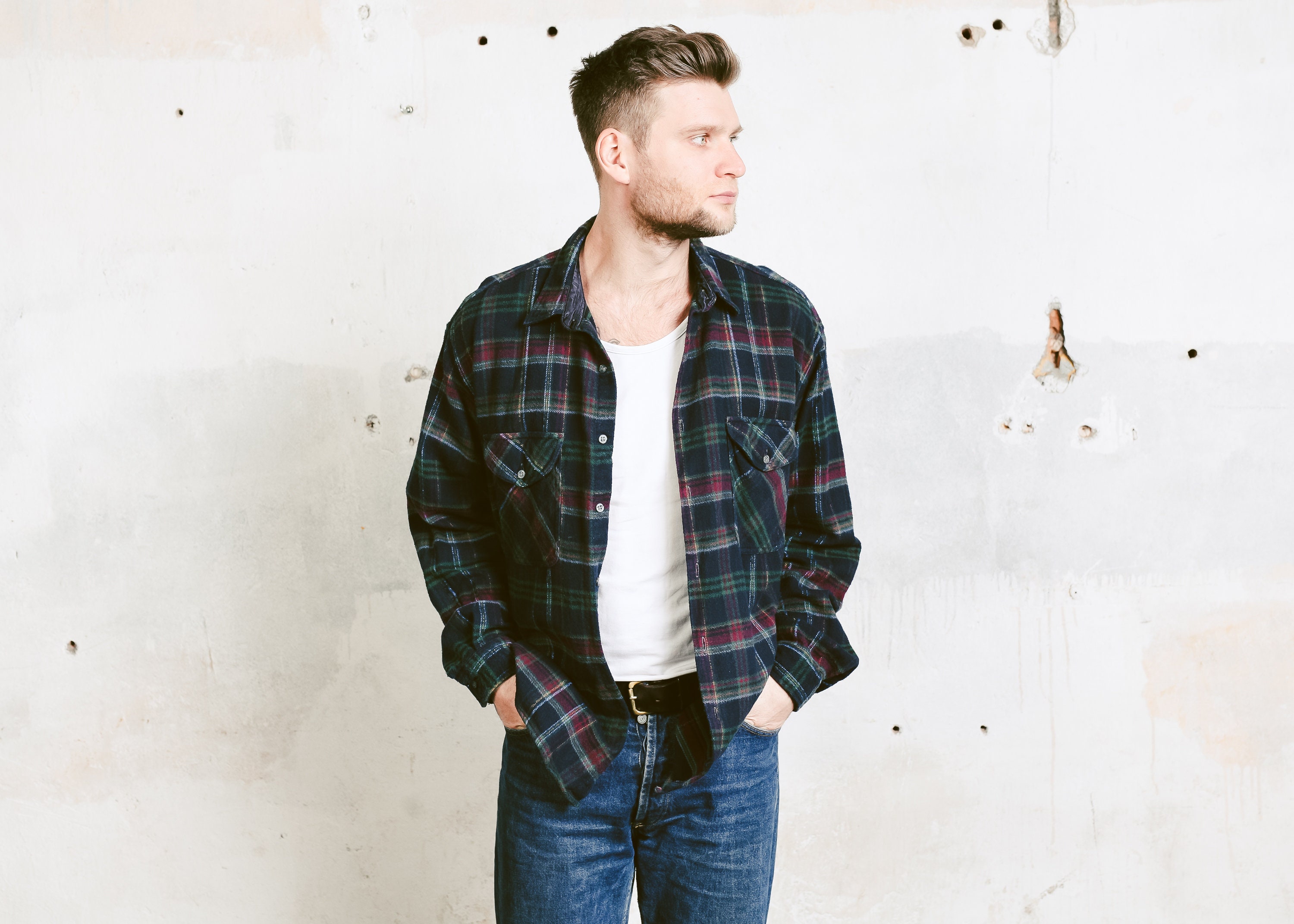 Vintage Men Plaid Shirt . 90s Grunge 