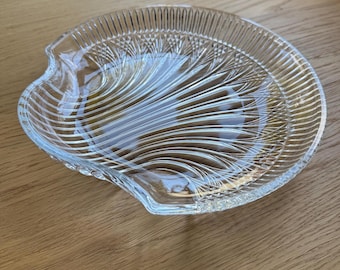 Vintage Studio Nova Shell Bowl Clear Glass in Original Box