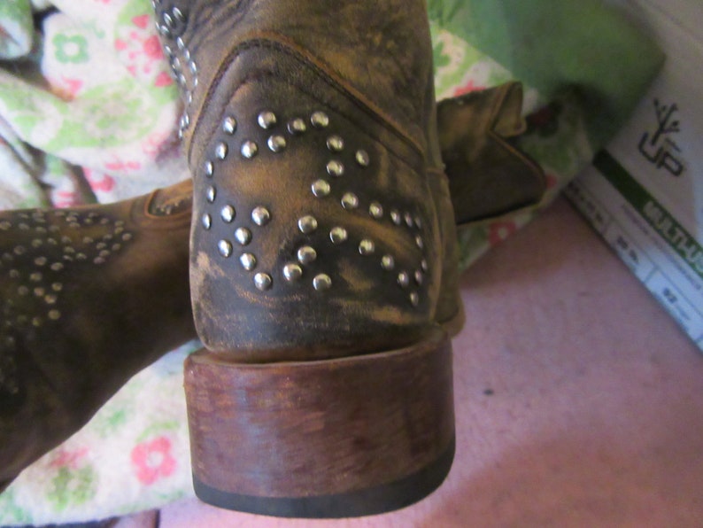 vintage 80s Lagrange Square Toe Distressed Cowboy LEATHER Boots STUDDED DESIGNS sz 10 mens