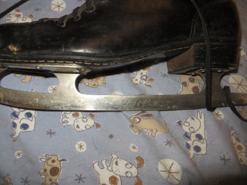 Dick Button mens black ice skates made in Canada OLYMPIAN VINTAGE
