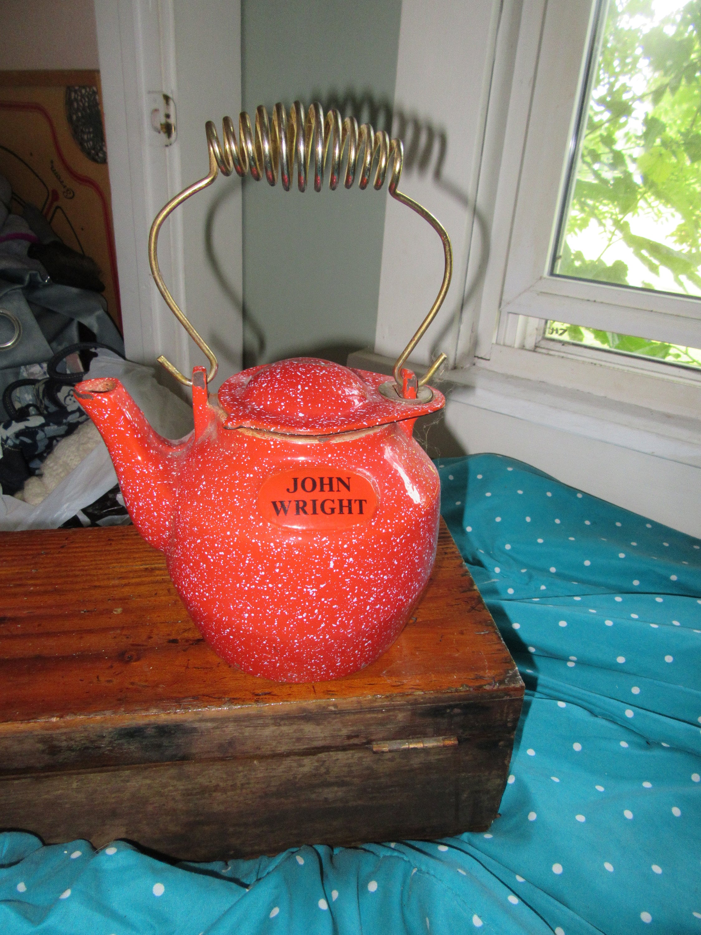 John Wright cast iron blue kettle Home Appliances Kettles