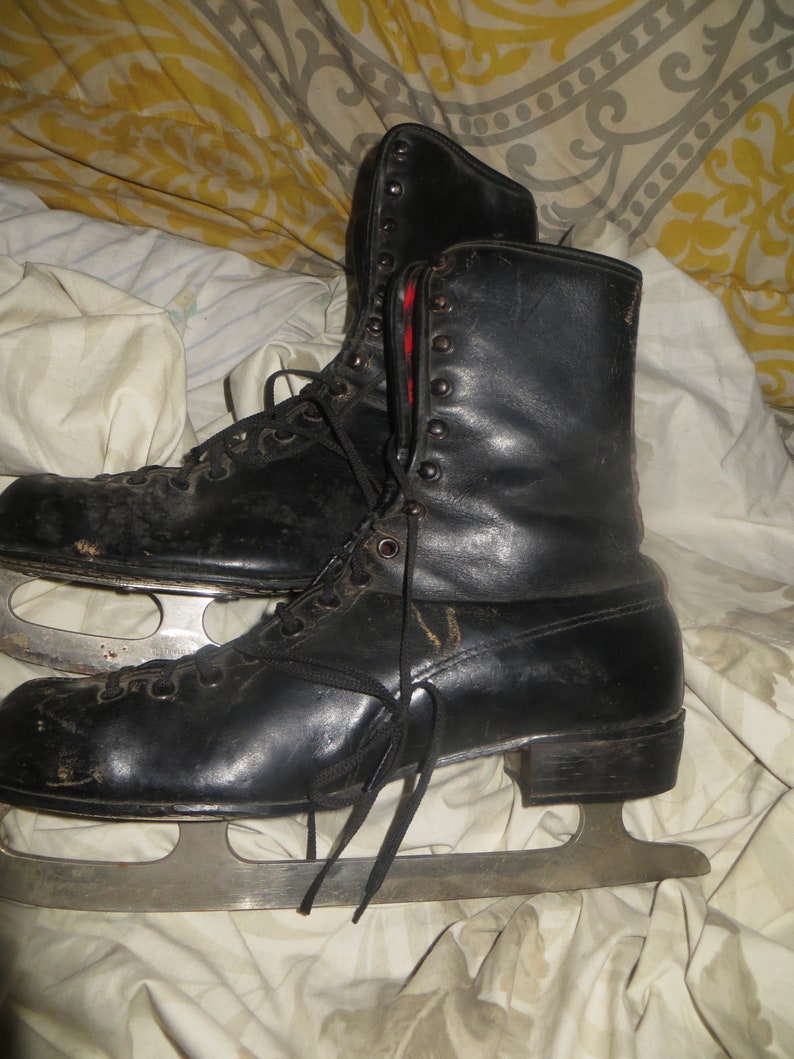 Dick Button mens black ice skates made in Canada OLYMPIAN VINTAGE