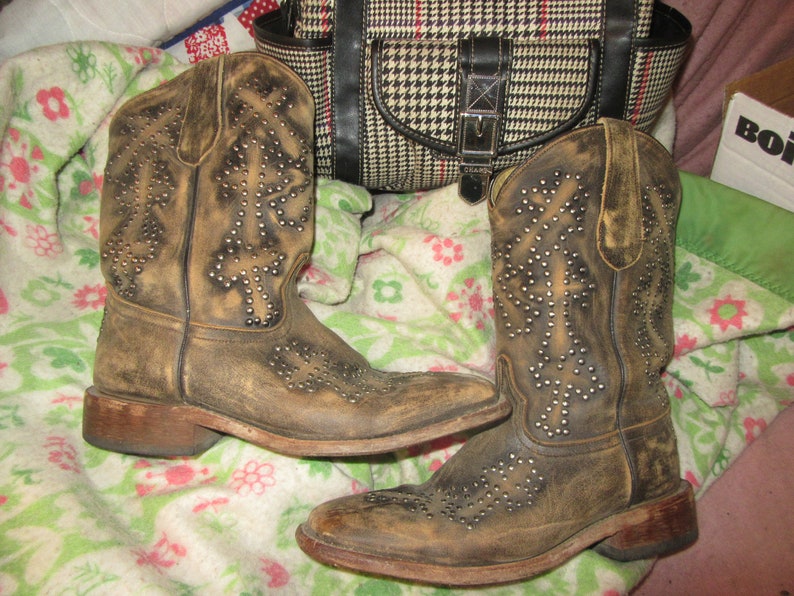 vintage 80s Lagrange Square Toe Distressed Cowboy LEATHER Boots STUDDED DESIGNS sz 10 mens