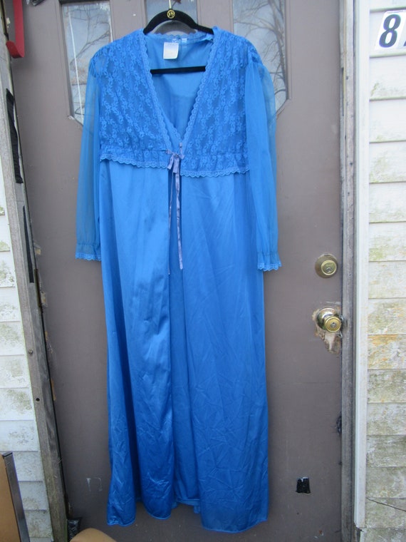 Vintage sexy blue Long Peignoir Set ~ 1970's Star
