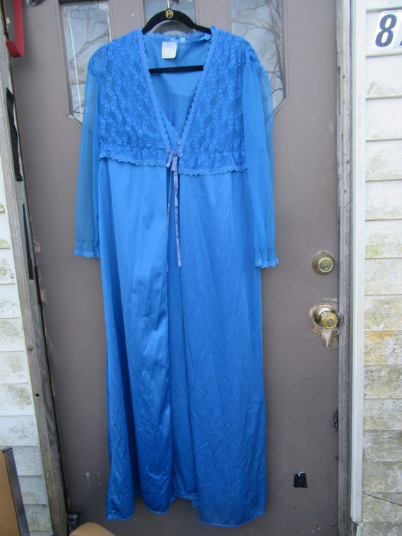 Vintage sexy blue Long Peignoir  Set ~ 1970's Sta… - image 1