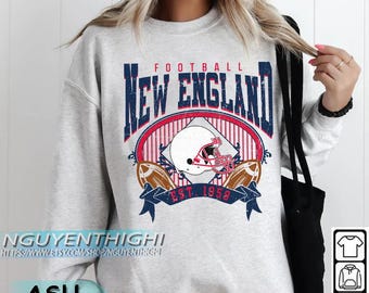 Vintage New England Football Sweatshirt, Retro Game Day Crewneck Pullover, Unisex Sports Fan Shirt, Classic Patriot State Apparel Gift