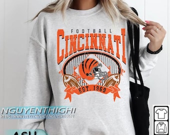 Vintage Cincinnati Football Sweatshirt, Retro Game Day Crewneck Pullover, Unisex Sports Fan Shirt, Classic Queen City Apparel Gift