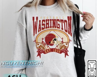 Vintage Washington Football Sweatshirt, Retro Game Day Crewneck Pullover, Unisex Sports Fan Shirt, Classic Evergreen State Apparel Gift