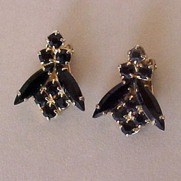 Vintage 60s Black Rhinestone Earrings