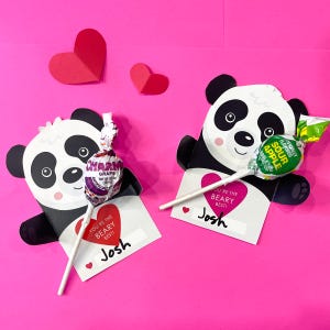 PANDA VALENTINE HUGGER • Modèle imprimable pour la Saint-Valentin • Carte de la Saint-Valentin pour la classe • Téléchargement numérique • Porte-bonbons • Porte-gâteries • Lot de 4 * Bonus 2