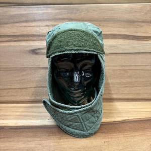 VTG US Military cold weather insulating helmet liner cap hat OD green size 7 1/2.