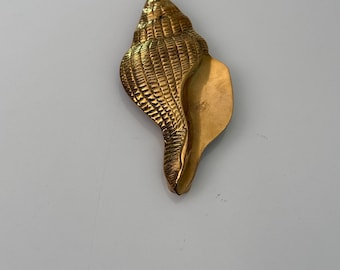 Vintage Brass Seashell Door Knocker Coastal Beach Decor Nautical Entry Hardware Solid Brass Shell Mid Century 1970s Style