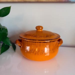 Vintage De Silva Pottery Terracotta Covered Casserole Dish Made in Italy, Orange Clay Bean Pot, Rustic Farmhouse Cookware, Italian Kitchen