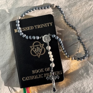 Grey & White St. Benedict Handmade Microcord Rosary - Catholic Prayer Bead - Miraculous Medal - Crucifix - Catholic Gifts - Durable Rosaries