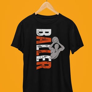 Men&#39;s Baller T-Shirt: Basketball Lover Gift