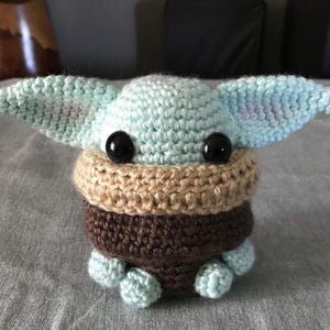 Baby Alien Amigurumi Crochet Pattern | Cute Plush PDF | Beginner-Friendly Chibi Alien Toy