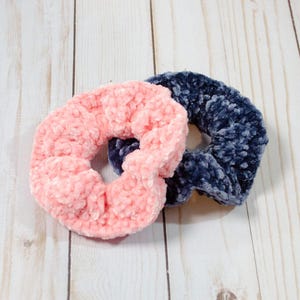 Easy Crochet Scrunchie Pattern – Beginner Hair Accessory