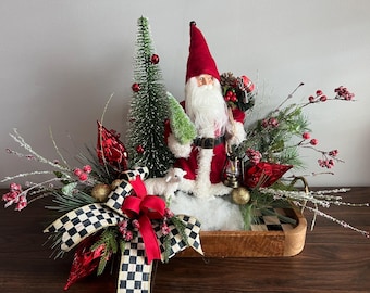 Santa arrangement, Santa centerpiece, Santa Christmas decor, Santa table decor, classic Christmas arrangement, traditional Santa centerpiece