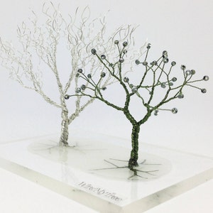 Árvore da vida verde prateada, combinação de estátua de arte de árvore de arame verde minimalista em miniatura caprichosa, decoração de casa prateada, presente de anfitriã abaixo de 85