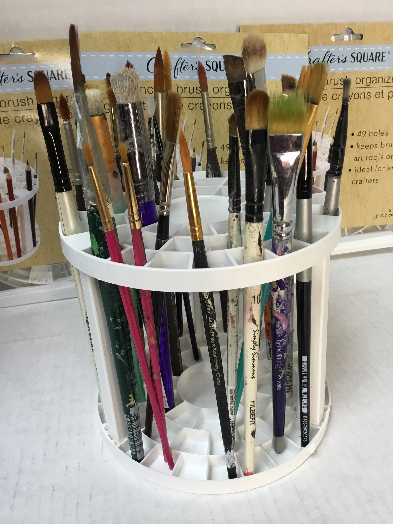 Paint Brush Organizer New in Package Knitting Needle Organizer Pen