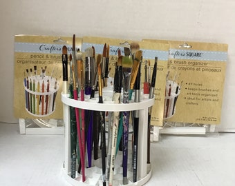 Paint Brush Organizer       New in Package     Knitting Needle Organizer     Pen Pencil Organizer