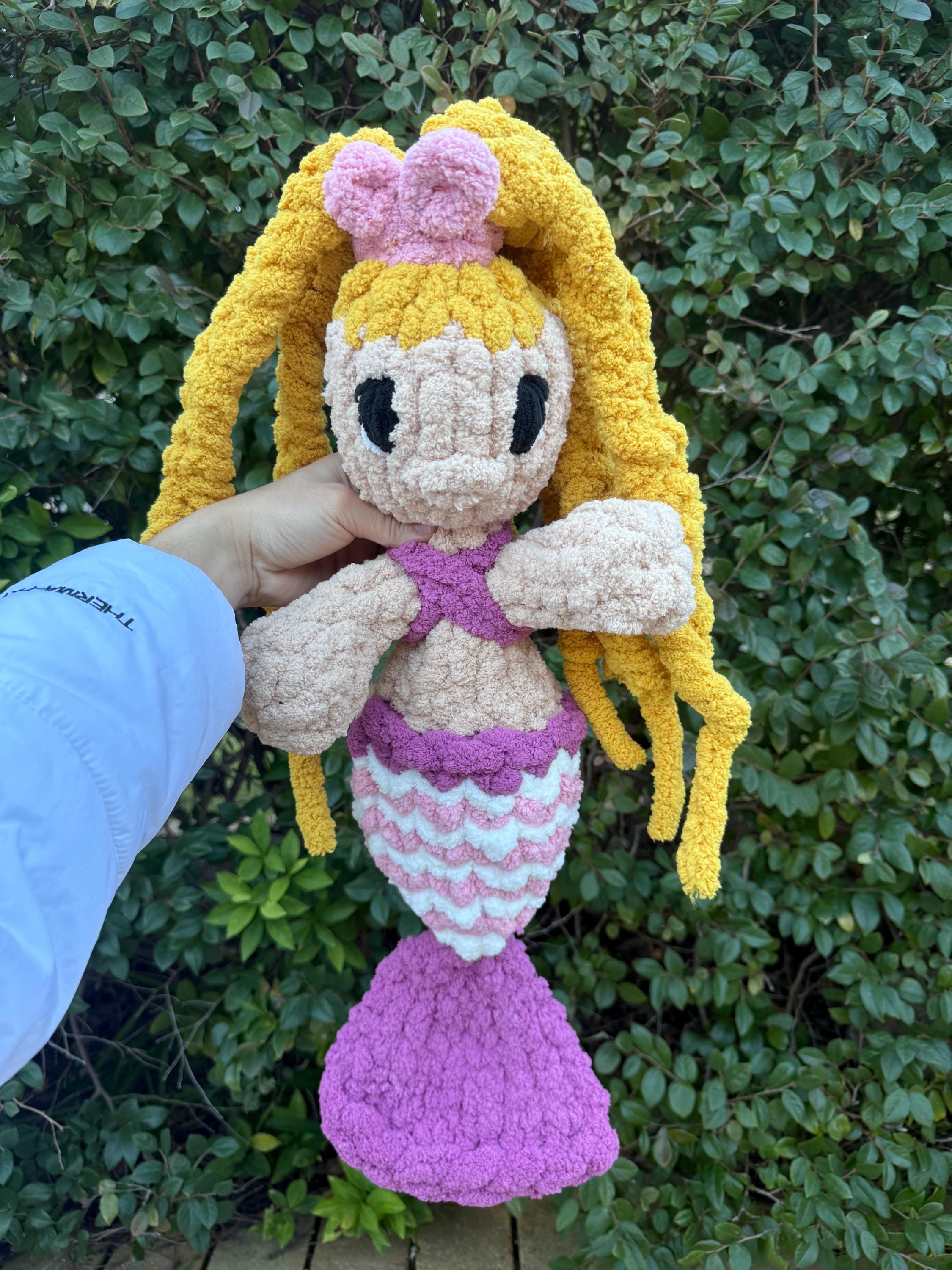 Marina the Mermaid Video Tutorial/ Hand Knit Pattern. Learn How to