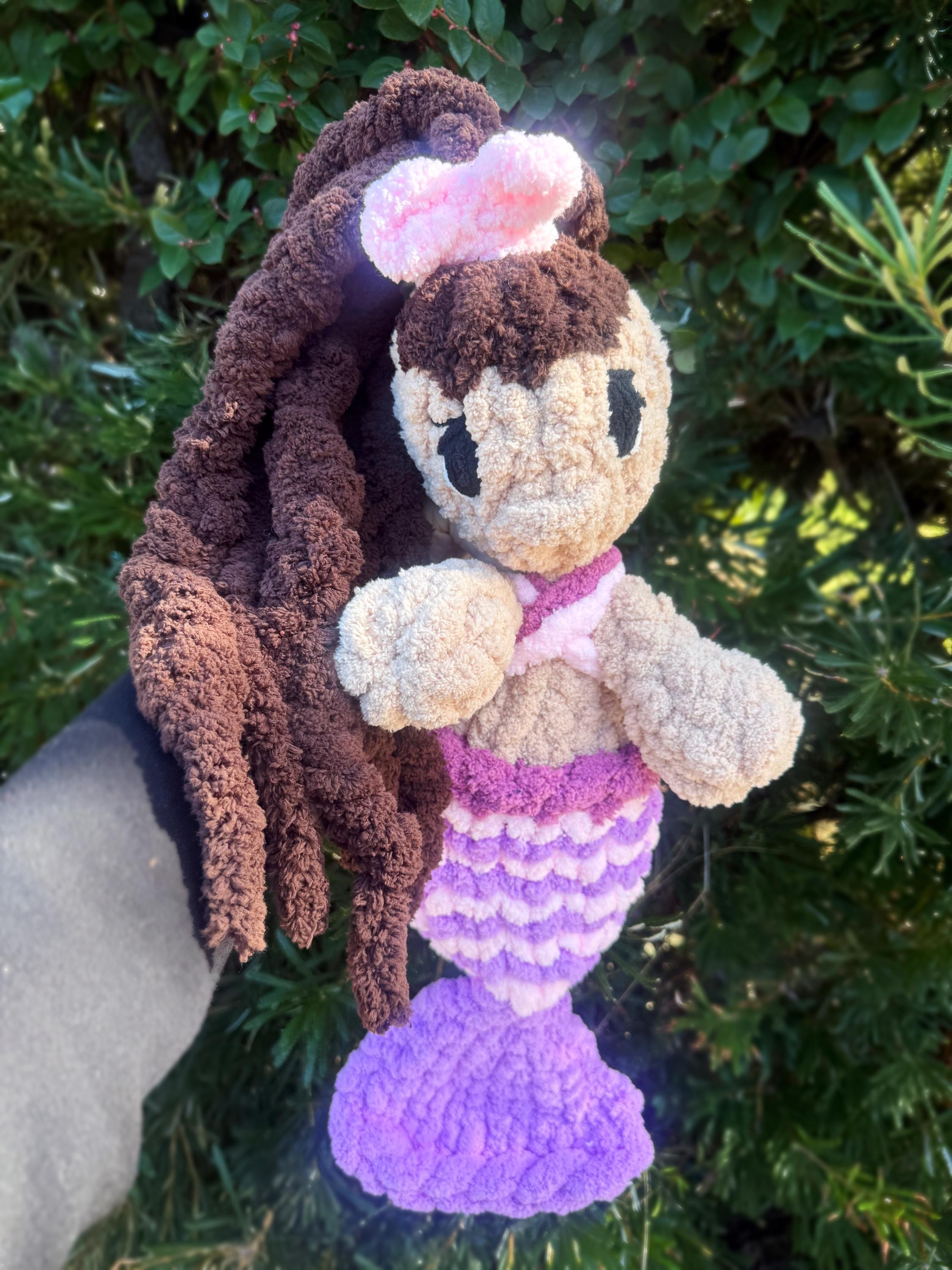 Marina the Mermaid Video Tutorial/ Hand Knit Pattern. Learn How to