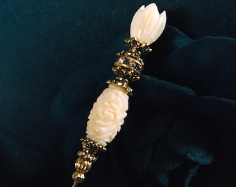 Adorable HATPIN with VANILLA Ivory Fashion Bisque Carved Beads on Gold Finish Setting - 6 inch hat pin