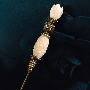 Épingle à Foulard/cravate En Métal Argenté Avec Cristal Taillé - Jaune - Très Bon état