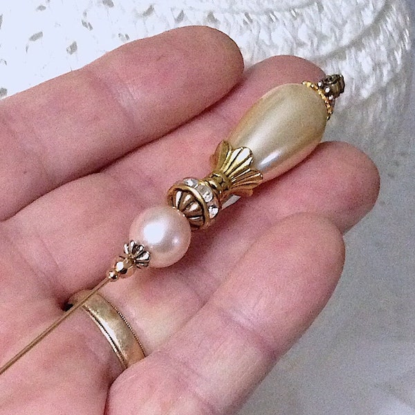 HATPIN with Vintage Baroque FAUX PEARL Tear on Gold Finish Setting - Ladies Hat pins