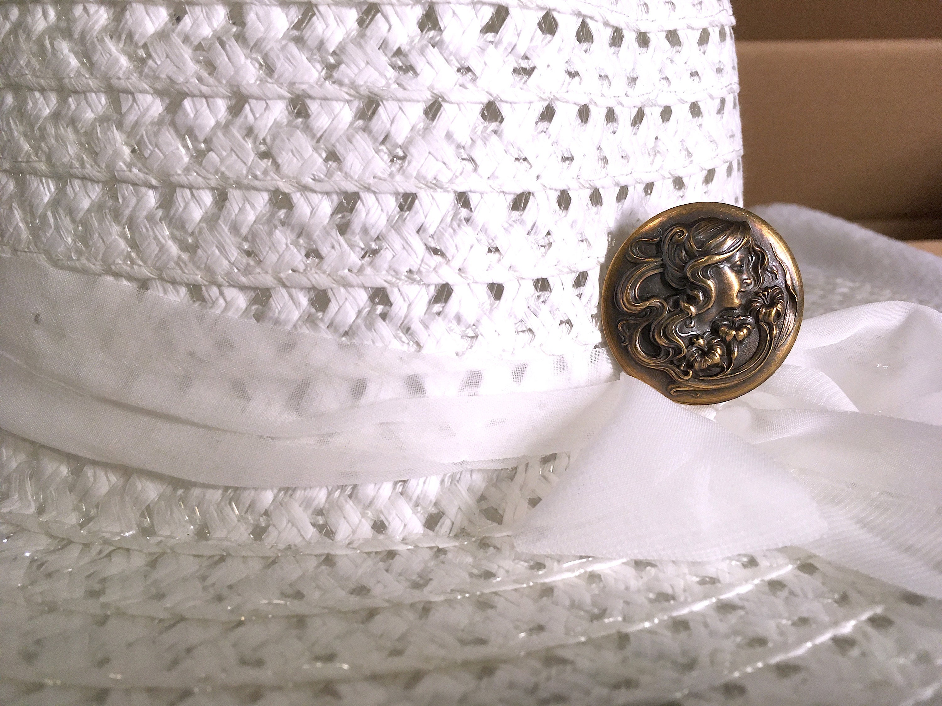 HATPIN With OLD Brass VICTORIAN Woman With Flowers - Art 
