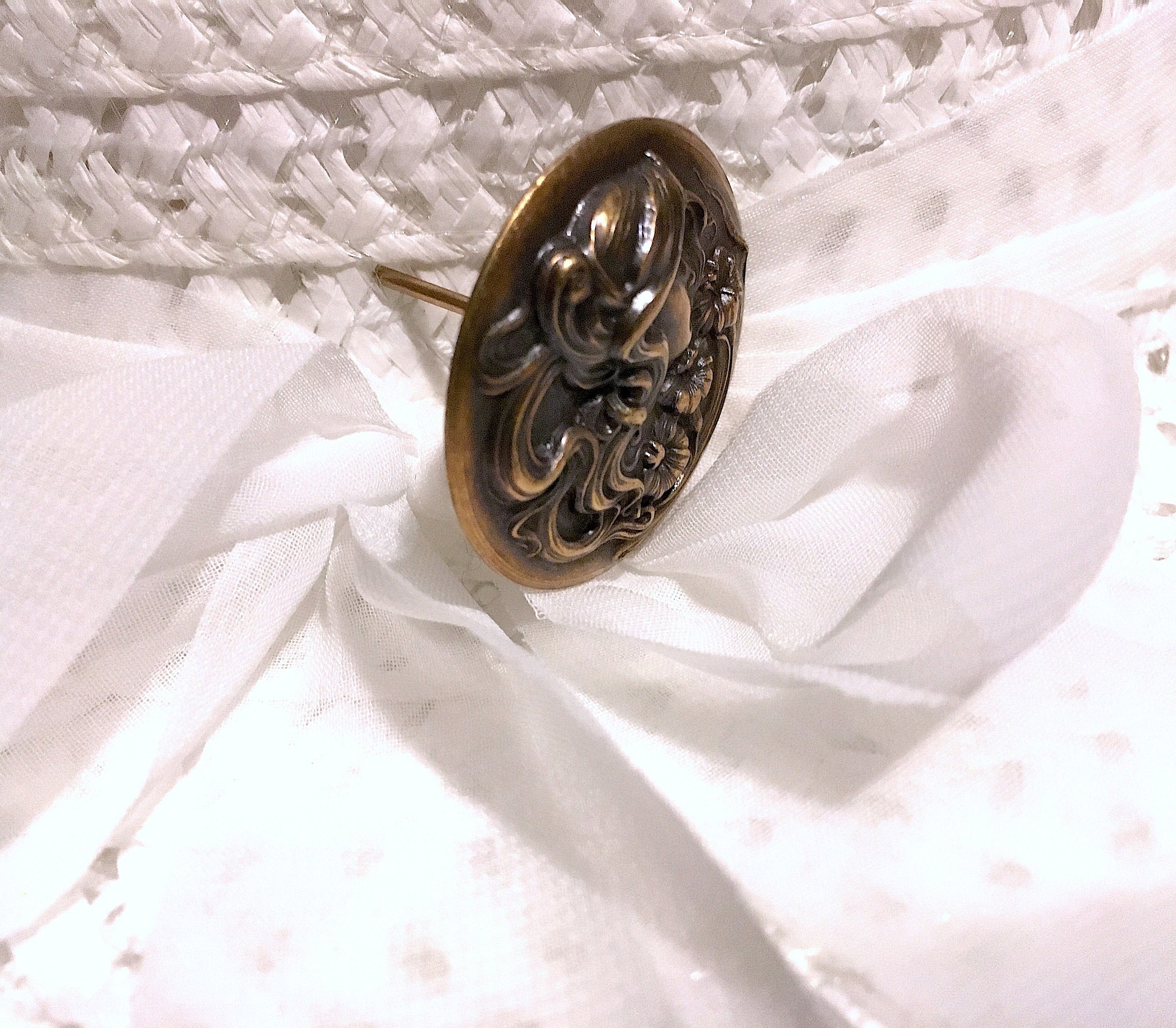 HATPIN With OLD Brass VICTORIAN Woman With Flowers - Art  display picture 1