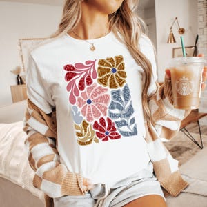 T-shirt fleuri anti-atout : cadeau démocrate progressiste