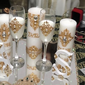 CANDLES AND PERSONALIZED DETAILS