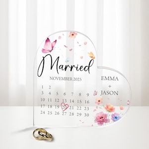 Personalized Wedding Gift, Custom Married Date Acrylic Calendar Plaque, Keepsake Gift for Couple, Wedding or Anniversary Decor