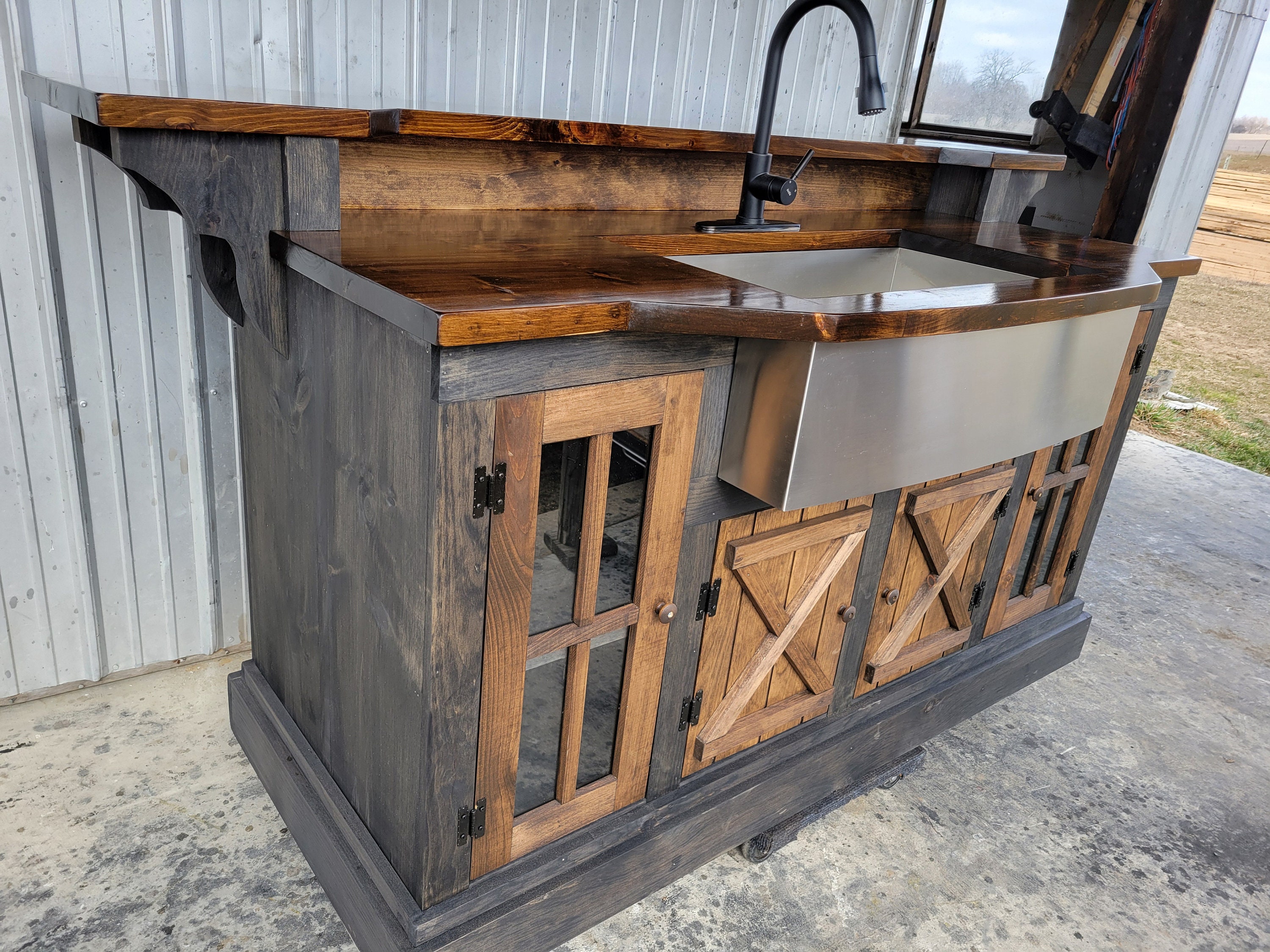 Rustic Farmhouse Kitchen Island Bar With Barn Doors \u0026 Farmers Sink - Etsy, image size:3000x2250