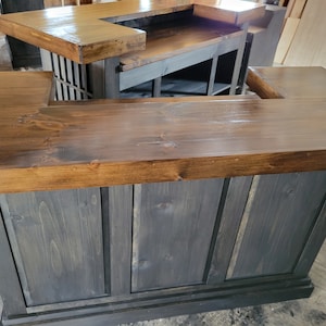 Rustic Pine Bar: Country Farmhouse Kitchen Island