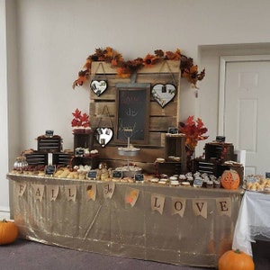 Rustic Wood Cupcake Stand Crates: Wedding Display (Set of 6)