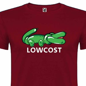 T-shirt Parodie LOWCOST Crocodile | Tee-shirt Humour drôle | T-shirt Drôle Unisexe | Idée Cadeau Originale Geek & Fun | T-shirt Gris Créatif