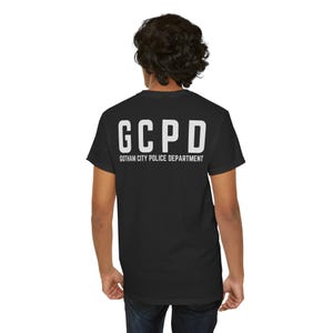 Maglietta ispirata al dipartimento di polizia di Gotham City con logo SWAT GCPD immagine 3