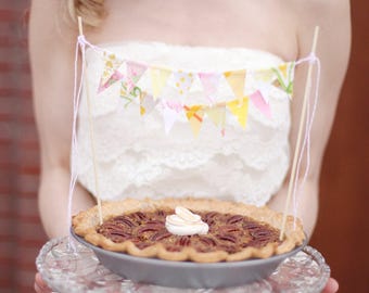 Heirloom Fabric Cake Topper with Raw Edge Flags, Vintage Textile Bunting, Two or Three Strand Cake Banner for Weddings & Gatherings