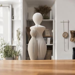 Family statue, Family sculpture, Custom family, Modern statue decor, Mother and child, Contemporary art, Mothersday gift, unique mom gifts
