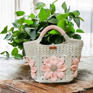 Tote bag, Crochet Granny square bag, handmade handle bag, pink flower summer beach bag, birthday gift, gift for her, mom, girlfriend